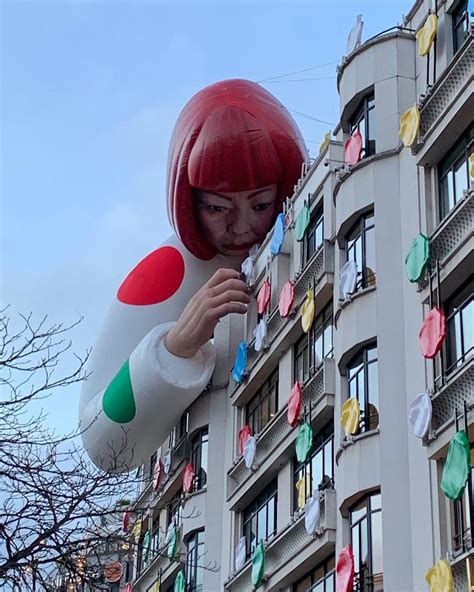 louis vuitton statue yayoi kusama|louis vuitton kusama collection.